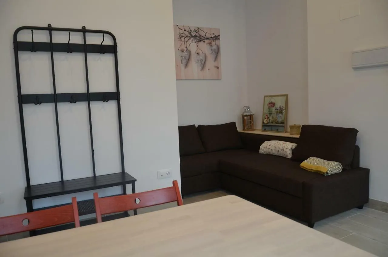 Apartamento Faustino Alvarez Sevilla Daire